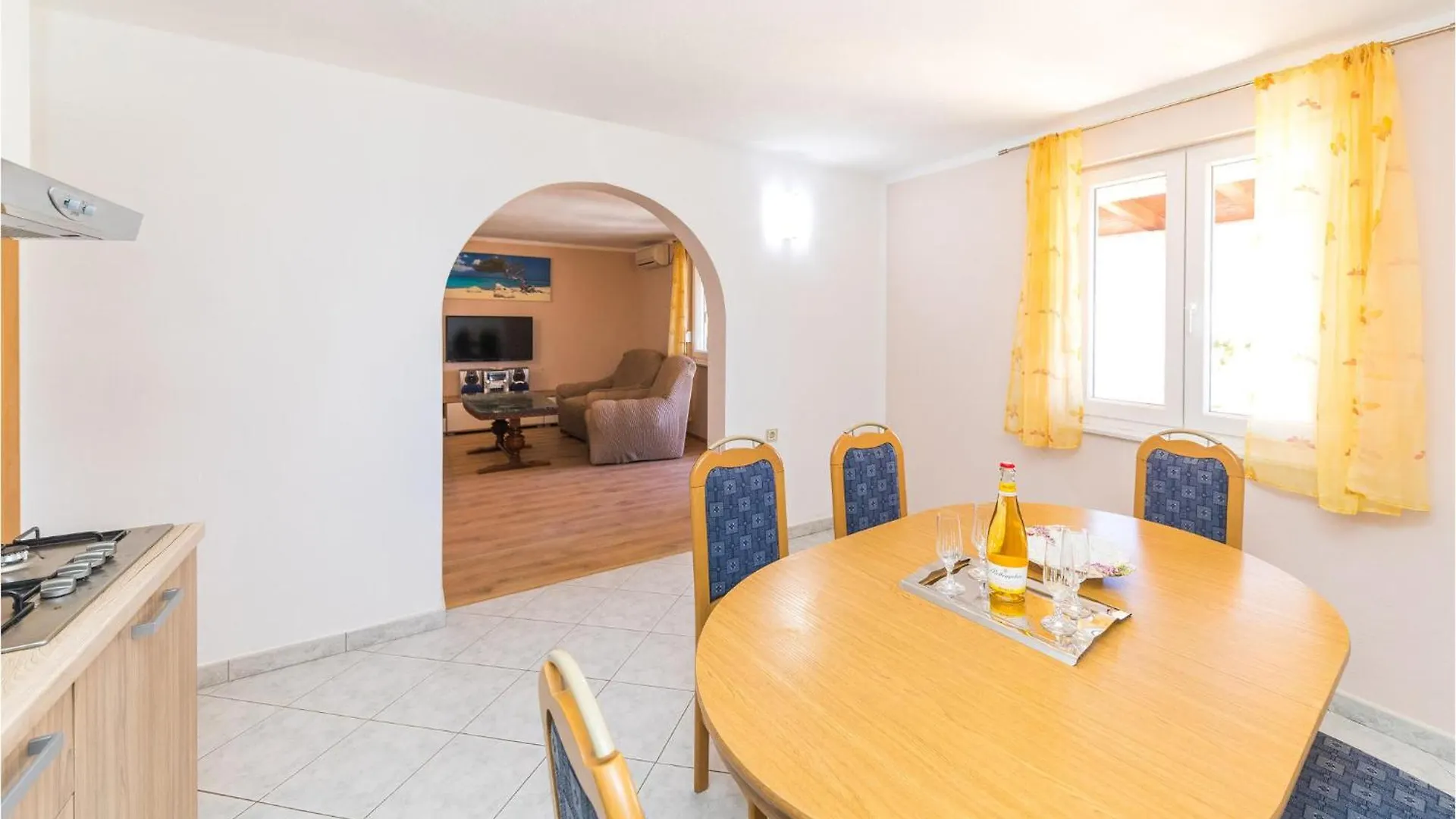 Awesome Home In Okrug Gornji With Kitchen Trogir Chorvatsko